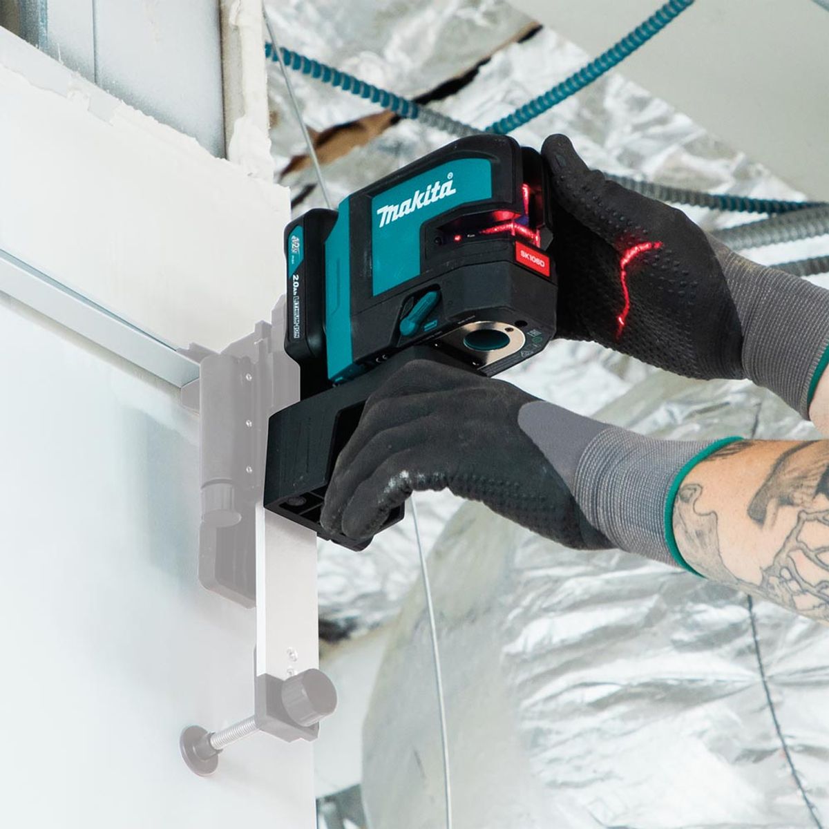Makita Kryss/Pkt Laser 12V CXT ® 25m Rød SK106DZ