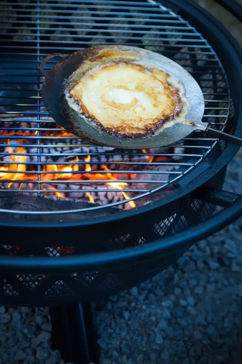 Bålpanne - Livingstone Outdoor Firepit 74cm inkludert Grillrist