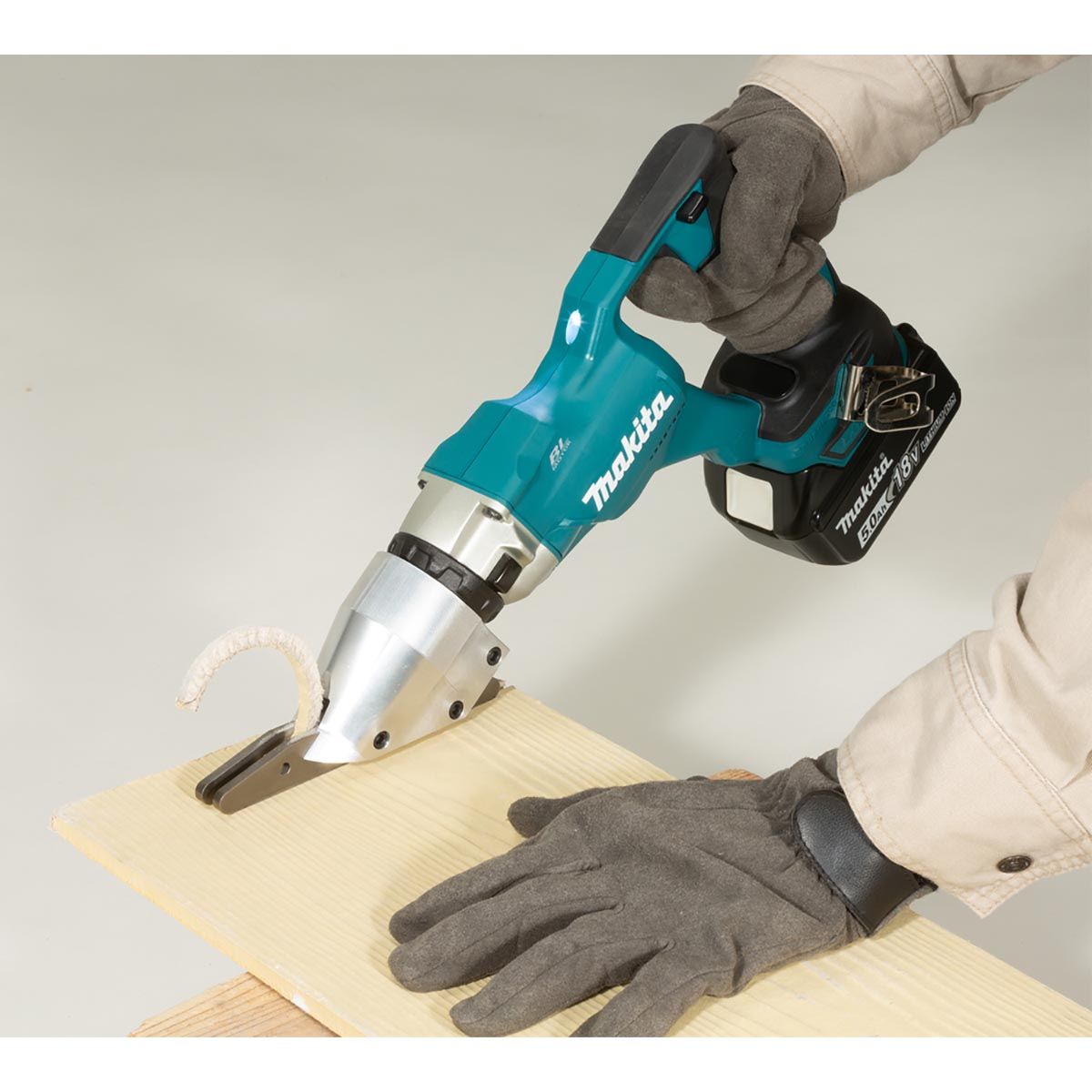 Makita Platesaks 18V LXT ® 13mm DJS800Z
