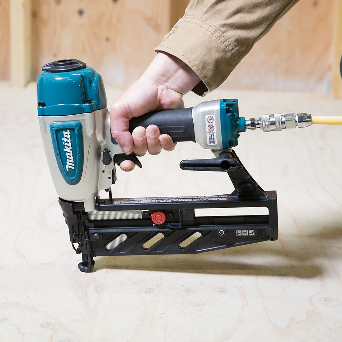 Makita Dykkertpistol 25-64mm AF601