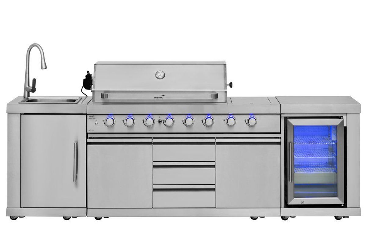 Utekjøkken Ametist 6+2 i Rustfritt Stål fra Mustang - Inkludert Kjøleskap og Vannkran