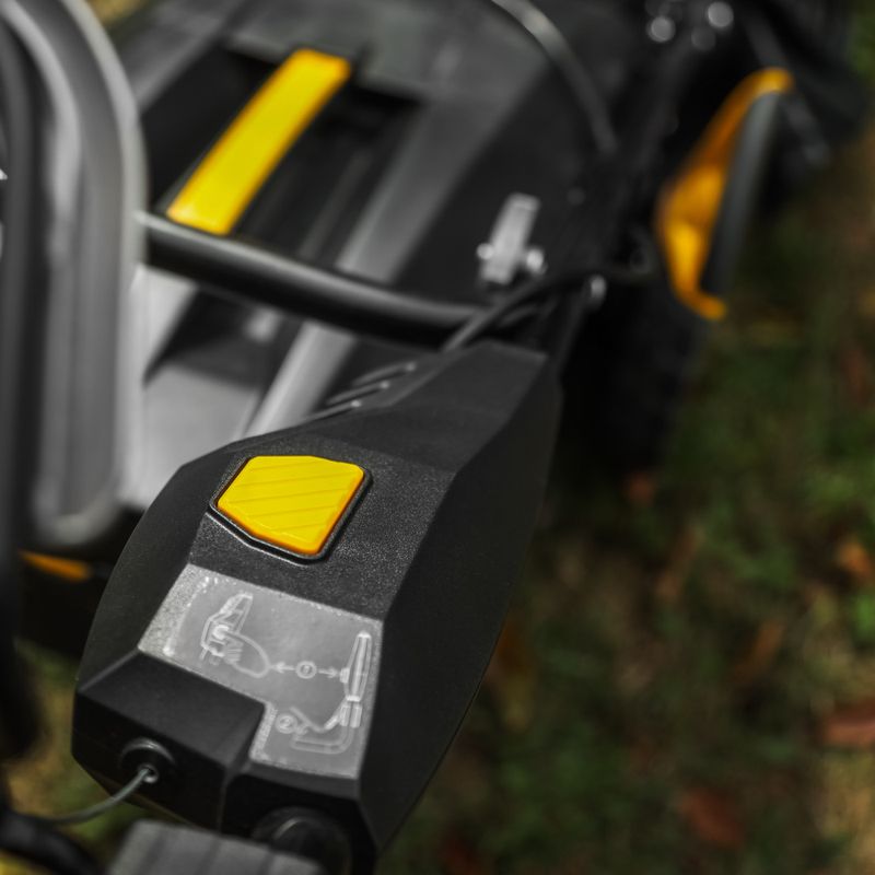 Batteridrevet gressklipper - 46 cm klippbredde - Selvgående inkl. 2 bat og lader – Texas 4640TR-Li