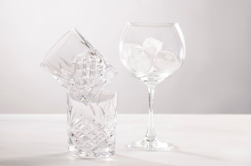 Whiskyglass 31,5 cl 2-pk med Dekortrim – Krystallglass fra Maku Kitchen Life
