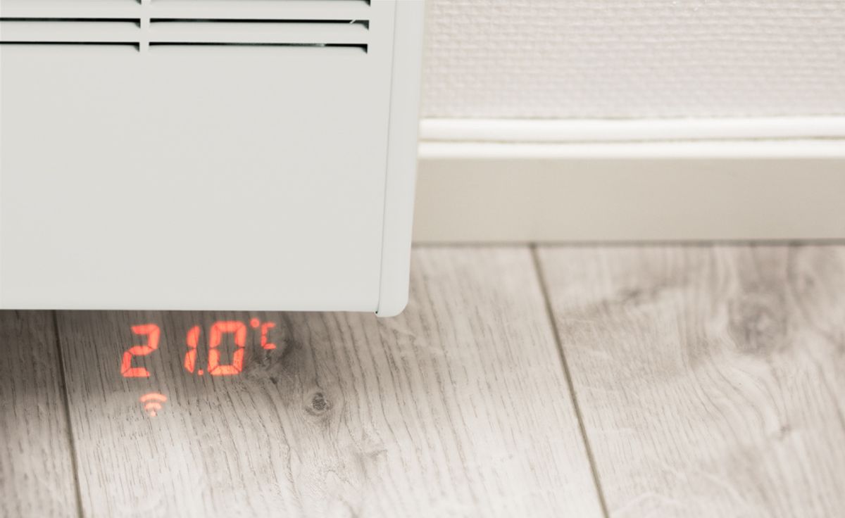 Beha Panelovn Smartovn med stålfront og Wifi - 1000W - Hvit PV 10 - Norskutviklet varmeovn